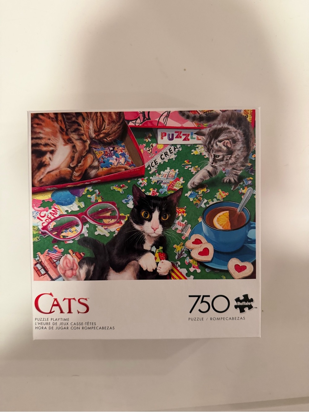 750 Piece Cats Puzzle